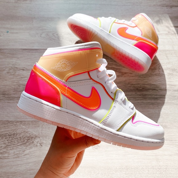 Nike Air Jordan AJ 1 mid glow - Picture 5 of 14